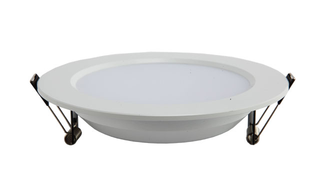 華輝照明LED筒燈驅動為恒流隔離外置驅動，便于安裝維護，與光源板實現(xiàn)完美匹配。