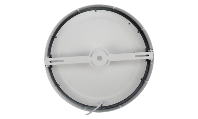 華輝照明成立于1987年，是一家專業(yè)生產(chǎn)面板燈,led面板燈,面板燈廠家,直發(fā)光面板燈，側(cè)發(fā)光面板燈的大型企業(yè)。