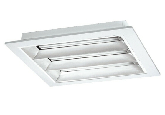 華輝照明占地10多萬平方米，十幾條生產(chǎn)線，年生產(chǎn)上千萬套LED格柵燈盤廠家,產(chǎn)品有T8格柵燈盤，T5格柵燈盤，明裝格柵燈盤，暗裝格柵燈盤。