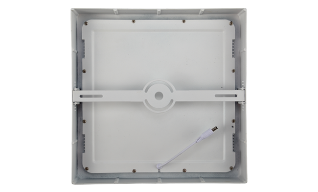 華輝照明成立于1987年，是一家專業(yè)生產(chǎn)面板燈,led面板燈,面板燈廠家,直發(fā)光面板燈，側(cè)發(fā)光面板燈的大型企業(yè)。