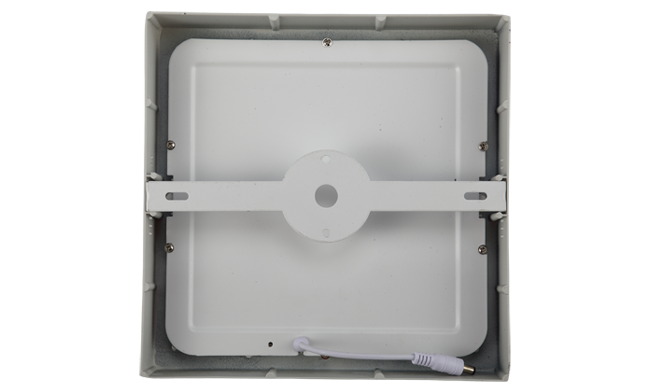 華輝照明成立于1987年，是一家專業(yè)生產(chǎn)面板燈,led面板燈,面板燈廠家,直發(fā)光面板燈，側(cè)發(fā)光面板燈的大型企業(yè)。