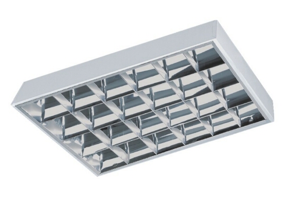 2.	華輝照明占地10多萬平方米，十幾條生產線，年生產上千萬套LED格柵燈盤廠家,產品有T8格柵燈盤，T5格柵燈盤，明裝格柵燈盤，暗裝格柵燈盤。