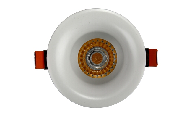 華輝照明專業生產LED筒燈,COB筒燈,全國行業領先,服務過全國各類工程達2000家。 華輝照明專業生產LED筒燈,COB筒燈,全國行業領先,服務過全國各類工程達2000家。