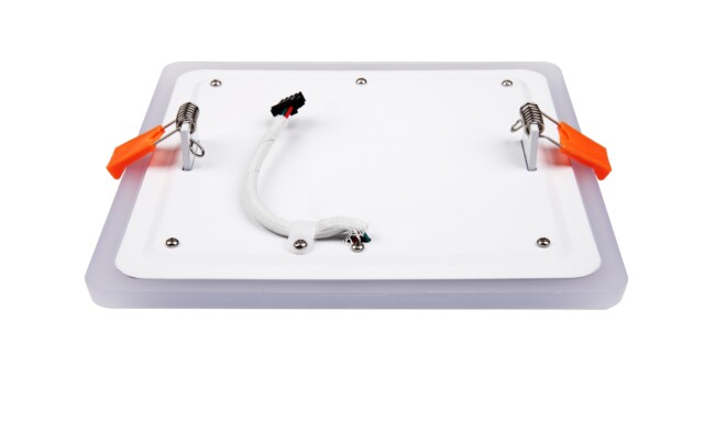 華輝照明成立于1987年,是一家專業(yè)生產(chǎn)面板燈,led面板燈,面板燈廠家,直發(fā)光面板燈,側(cè)發(fā)光面板燈的大型企業(yè)。 華輝照明成立于1987年,是一家專業(yè)生產(chǎn)面板燈,led面板燈,面板燈廠家,直發(fā)光面板燈,側(cè)發(fā)光面板燈的大型企業(yè)。