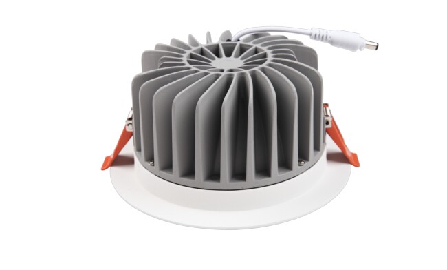 廣東筒燈，led筒燈，筒燈廠家，COB筒燈知名品牌華輝照明，公司產(chǎn)品通過3C、CE、UL、VDE等國內(nèi)外權(quán)威認證。