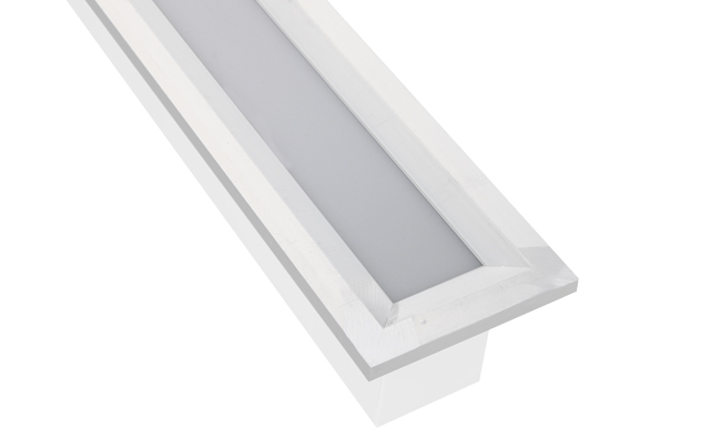 華輝照明產(chǎn)品有：LED辦公吊線燈,led面板燈,面板燈廠家,直發(fā)光面板燈，側(cè)發(fā)光面板燈高P無頻閃LED面板燈，光效均勻、柔和，無眩光。