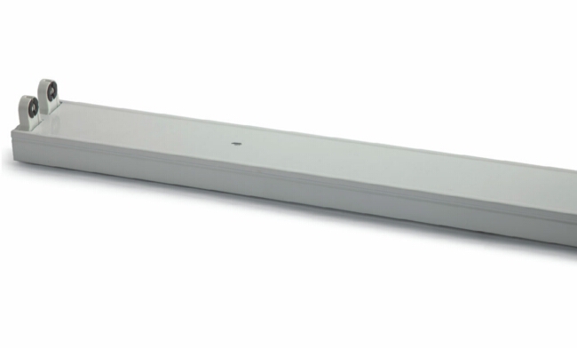 華輝照明專業生產LED燈管支架，全國行業領先，服務過全國各類工程達2000家。